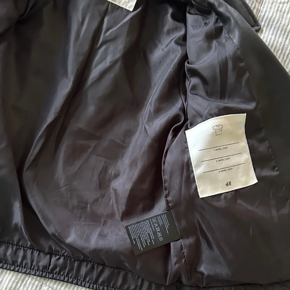 H&M Black Faux Leather Biker Jacket with Silver Hardware - Picture 4 of 8
